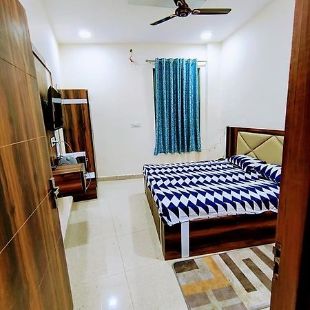 Hotel Dream Taj Family Rooms 200Mtr From Taj Mahal Агра Екстер'єр фото